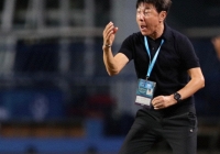 HLV Shin Tae-yong đưa ra quyết định khó hiểu sau trận thua U23 Việt Nam