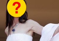 Mỹ nhân 'bị ghét nhất màn ảnh' sau 20 năm vẫn không chịu già, bị ép hôn 12 người vì vai diễn đổi đời