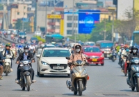 Bắc Bộ nắng nóng trở lại, Nam Bộ chiều mưa dông