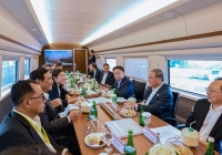 Indonesia chạy thử tuyến cao tốc nhanh nhất ĐNÁ, Thủ tướng Lý Cường tán dương: Chất lượng như tàu ở Trung Quốc