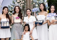 Mai Phương rạng rỡ đón sinh nhật trước thềm thi quốc tế, 'bà trùm Hoa hậu' tặng nóng món quà đặc biệt