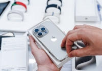 Giá iPhone 15 Pro Max tăng cao vì khan hàng sau gần 1 tuần mở bán tại Việt Nam