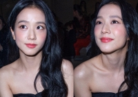 Chỉ có thể là Jisoo: Ảnh không cần chỉnh sửa, chụp dưới đèn flash vẫn xinh bất chấp