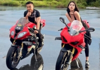 Trần Xuân Đông, thầy dạy lái motor vừa bị bắt cùng Ngọc Trinh là ai?
