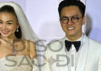 SIÊU HOT: Cô dâu Thanh Hằng lộ diện gợi cảm trong lễ cưới, nắm chặt tay chồng nhạc trưởng