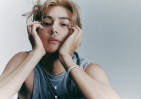 V (BTS) bị fan cuồng theo dõi và đưa giấy đăng ký kết hôn, cảnh sát liền vào cuộc bắt giữ