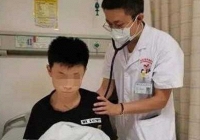 Cậu bé 12 tuổi bất ngờ phát hiện ung thư phổi giai đoạn cuối, người mẹ tiết lộ thói quen sinh hoạt nguy hiểm gây bệnh