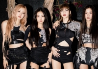 Giữa lúc Lisa bị phong sát, BLACKPINK nộp đề cử Grammy cho nhạc game gây tranh cãi