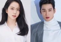 Jisoo và bạn trai cũ Ahn Bo Hyun có biểu hiện bất thường sau chia tay?