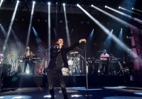 Sức hút của Maroon 5: Toàn bộ vé mở bán sớm của 8Wonder Winter Festival đều đã hết sạch!