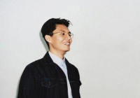 Giám đốc nghệ thuật đứng sau đề cử Grammy cho album của Ngọt là người Việt Nam và là người Đông Nam Á duy nhất có vinh dự này!