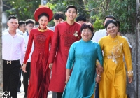 Mẹ Đoàn Văn Hậu 'cười như được mùa' khi đón con dâu Doãn Hải My về nhà