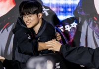 Khán giả phát hiện Faker 'chấp' hẳn kỹ năng quan trọng nhất nhưng vẫn giúp T1 thắng lợi tuyệt đối