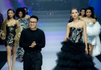 Cao Thiên Trang có màn tái xuất đầy ngoạn mục tại show thời trang 