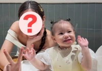 Hoa hậu Vbiz nhập hội fan cuồng 'idol' bé Pam, khoảnh khắc chung khung hình gây sốt MXH 