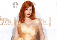 Mỹ nhân Hollywood từng tuyệt vọng vì vòng 1 quá khổ: “Mọi người chỉ để tâm tới kích cỡ áo của tôi” 