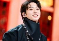 Jung Kook đánh bại tất cả các nghệ sĩ Vpop, thống trị Spotify tại Việt Nam!