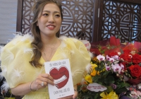 Yêu thương bản thân thì mới có thể dành tình yêu cho người khác