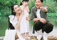 Trường Giang cùng con thực hành một hoạt động khiến Nhã Phương phải than 'bất ổn', thực tế lại giúp trẻ phát triển trí não cực tốt