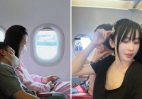 2 vợ chồng đại gia trên cùng chuyến bay nhưng trái ngược: Vợ chồng Cường Đô La giản dị, nhà Minh Nhựa miệt mài check-in