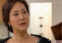 Tái mặt khi nghe mẹ chồng nói ra món quà muốn chúng tôi biếu vào dịp Tết