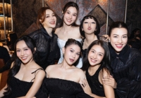 Ảnh nét căng tiệc độc thân của Diễm My 9x: Nhan sắc cô dâu 'đỉnh chóp', mẹ bỉm Nhã Phương nổi bật giữa dàn mỹ nhân Vbiz