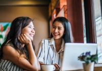 Nhìn bạn thân thành đạt, lái xe ô tô sang đi giao hàng mà tôi nể phục