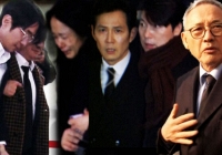 Jung Woo Sung, Jeon Do Yeon và dàn sao Hàn khóc nức nở trong đám tang của Lee Sun Kyun, có người đi không vững
