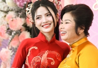 Chu Thanh Huyền hạnh phúc bên mẹ, bố vợ tất bật chuẩn bị đón con rể quý - Quang Hải