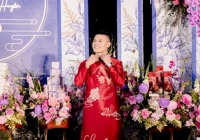 Mẫu đồng hồ nạm toàn kim cương, gây choáng bởi mức giá ngút trời trong lễ ăn hỏi của Quang Hải