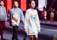 Mẫu nhí Việt nổi bật trên sàn catwalk Trung Quốc
