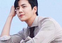 Công bố thời điểm tài tử Kim Seon Ho đến Việt Nam
