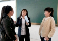 Học sinh bị sốt, giáo viên chuyển phòng học, phản ứng phụ huynh khiến hàng ngàn người 'sốc' nặng: Đây là cha mẹ kiểu gì?