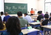 Đi họp phụ huynh cho con, ông bố chụp lại 1 bức ảnh nhận 'bão like': Nhìn đã thấy căng thẳng, đầy mùi... 'chiến tranh'!