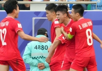Truyền thông Nhật Bản sốc trước màn trình diễn của tuyển Việt Nam: 'Chiến thuật của HLV Troussier quá tốt'