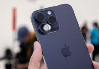 Giá cực đắt đỏ nhưng iPhone 15 Pro Max là chiếc điện thoại bán chạy nhất của Apple trong đầu năm 2024