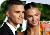 Bạn gái người mẫu nấu đồ ăn Việt cho con trai của Beckham