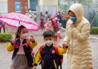 Học sinh mầm non, tiểu học Hà Nội nghỉ học khi nhiệt độ xuống dưới 10°C