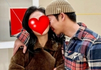Cặp đôi đóng chị em trên phim nhưng yêu nhau ngoài đời, nhà gái nhan sắc 'lão hoá ngược' ở tuổi 40 