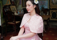 Trước thềm tết Nguyên đán, Đỗ Mỹ Linh đăng tải khoảnh khắc chuẩn phong thái con dâu nhà hào môn