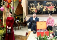 Hằng Túi được bạn trai rặng cả rương vàng làm quà Tết, nhìn số 'cây' mà dân tình 'ngơ ngác, bật ngửa'