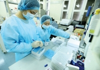 Xông đất các nhà khoa học nữ