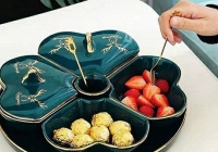 4 món ăn vặt ngày Tết tưởng không béo mà béo không tưởng vì quá nhiều calo