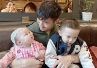 Duy Mạnh tổng kết năm 2023 bên ái nữ cựu chủ tịch CLB Sài Gòn: Cả năm lãi nhất cô công chúa nhỏ