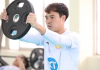 Tiền đạo Văn Toàn gặp vận 'đen' ngay đầu năm 