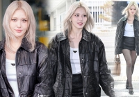 'Nữ thần lai' Jeon Somi ra sân bay đi Milan Fashion Week ngỡ như đi catwalk, đôi chân dài tựa 'kiếm Nhật' chiếm hết spotlight