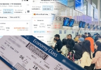 Giá vé máy bay sau Tết vẫn 'dựng đứng', vài chặng hết sạch vé: Nhiều người còn ở quê chờ... hạ giá