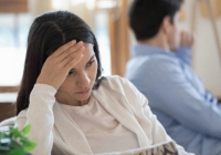 Biết lý do chồng đột nhiên cư xử tốt, yêu thương vợ mà tôi cay đắng, chỉ muốn ly hôn gấp