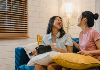 Nhắc chị gái chú ý giữ chồng, chị phá lên cười rồi nói một câu đanh thép khiến tôi choáng