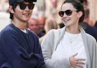 Song Joong Ki tự tin tuyên bố không áp lực vì cuộc sống hôn nhân, ước một điều dành cho con trai đầu lòng